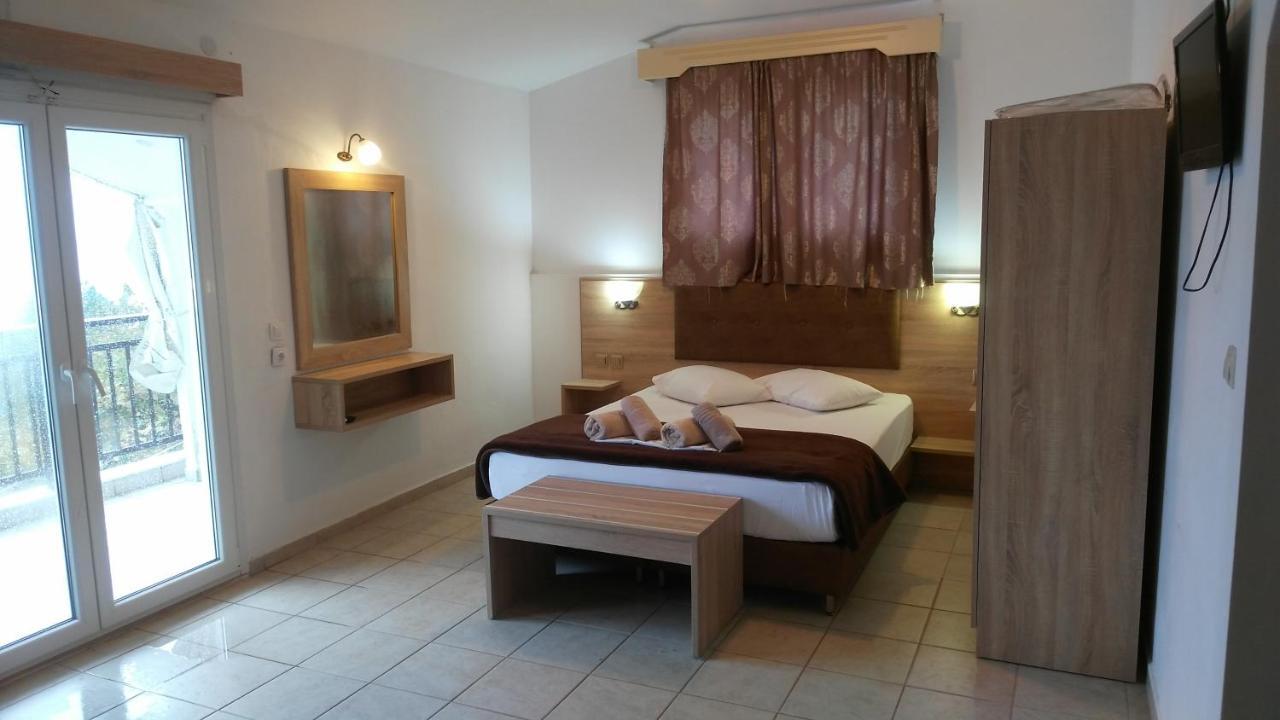 Psarou Apartments Paralía Skotínis Zewnętrze zdjęcie